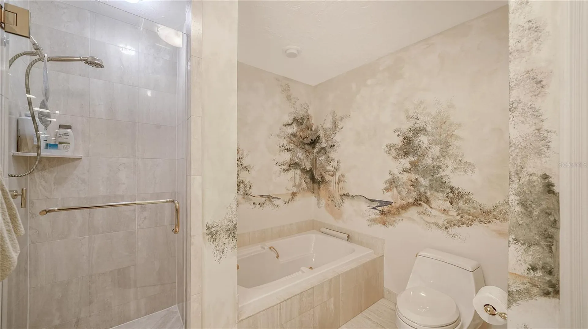 1241 Gulf Of Mexico Drive Longboat Key FL 34228