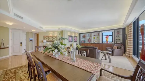 1241 Gulf Of Mexico Drive Longboat Key FL 34228