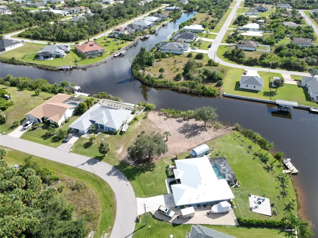 9588 Nastrand Circle Port Charlotte FL 33981