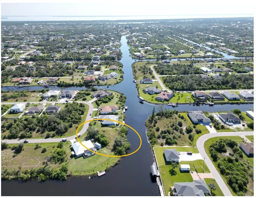 9588 Nastrand Circle Port Charlotte FL 33981
