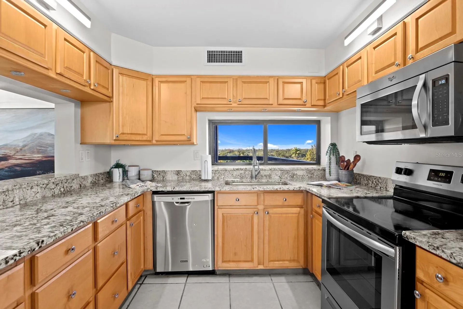 2413 Bayshore Boulevard Tampa FL 33629