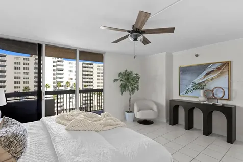 2413 Bayshore Boulevard Tampa FL 33629