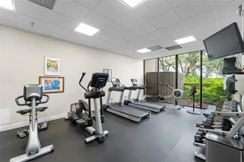 2413 Bayshore Boulevard Tampa FL 33629