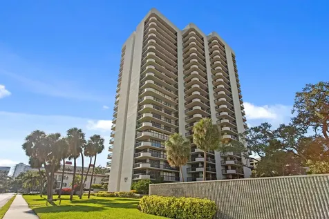 2413 Bayshore Boulevard Tampa FL 33629