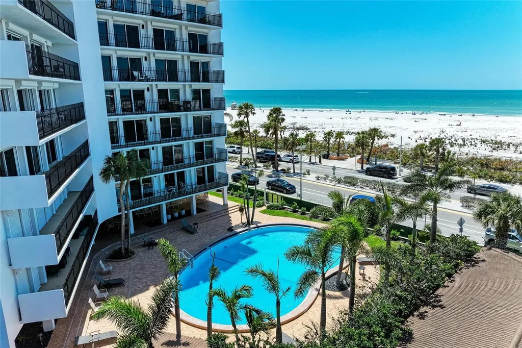 101 Benjamin Franklin Drive Sarasota FL 34236