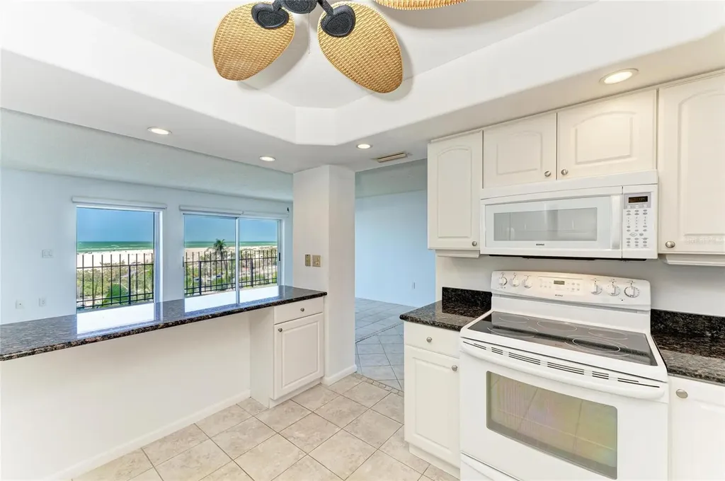 101 Benjamin Franklin Drive Sarasota FL 34236