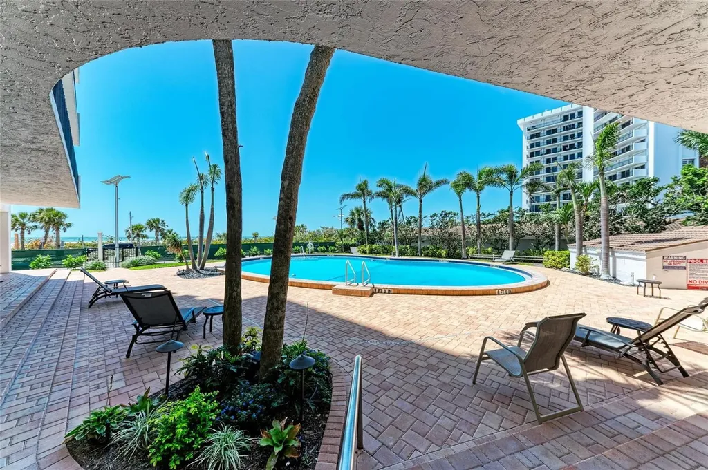 101 Benjamin Franklin Drive Sarasota FL 34236