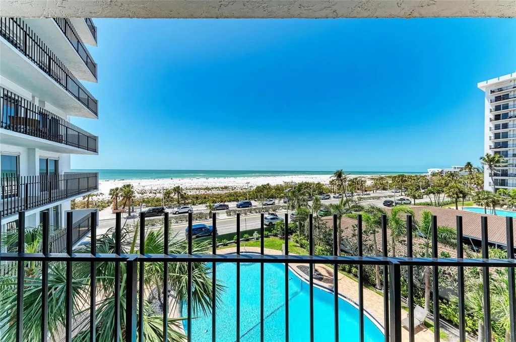 101 Benjamin Franklin Drive Sarasota FL 34236