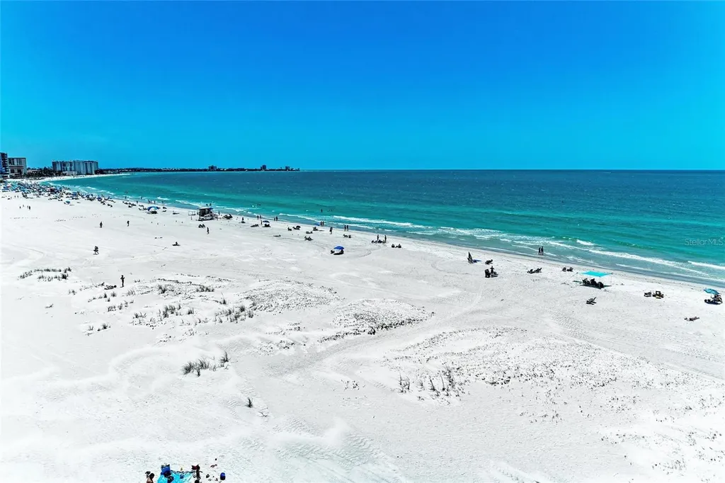 101 Benjamin Franklin Drive Sarasota FL 34236