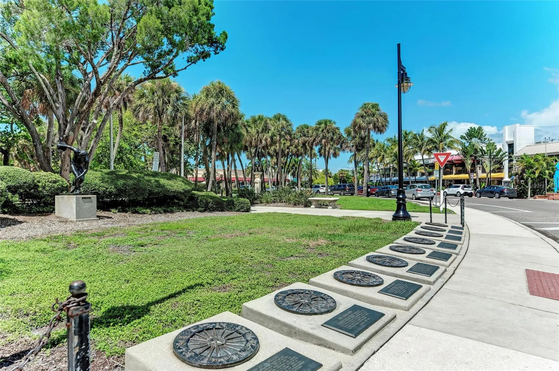 101 Benjamin Franklin Drive Sarasota FL 34236