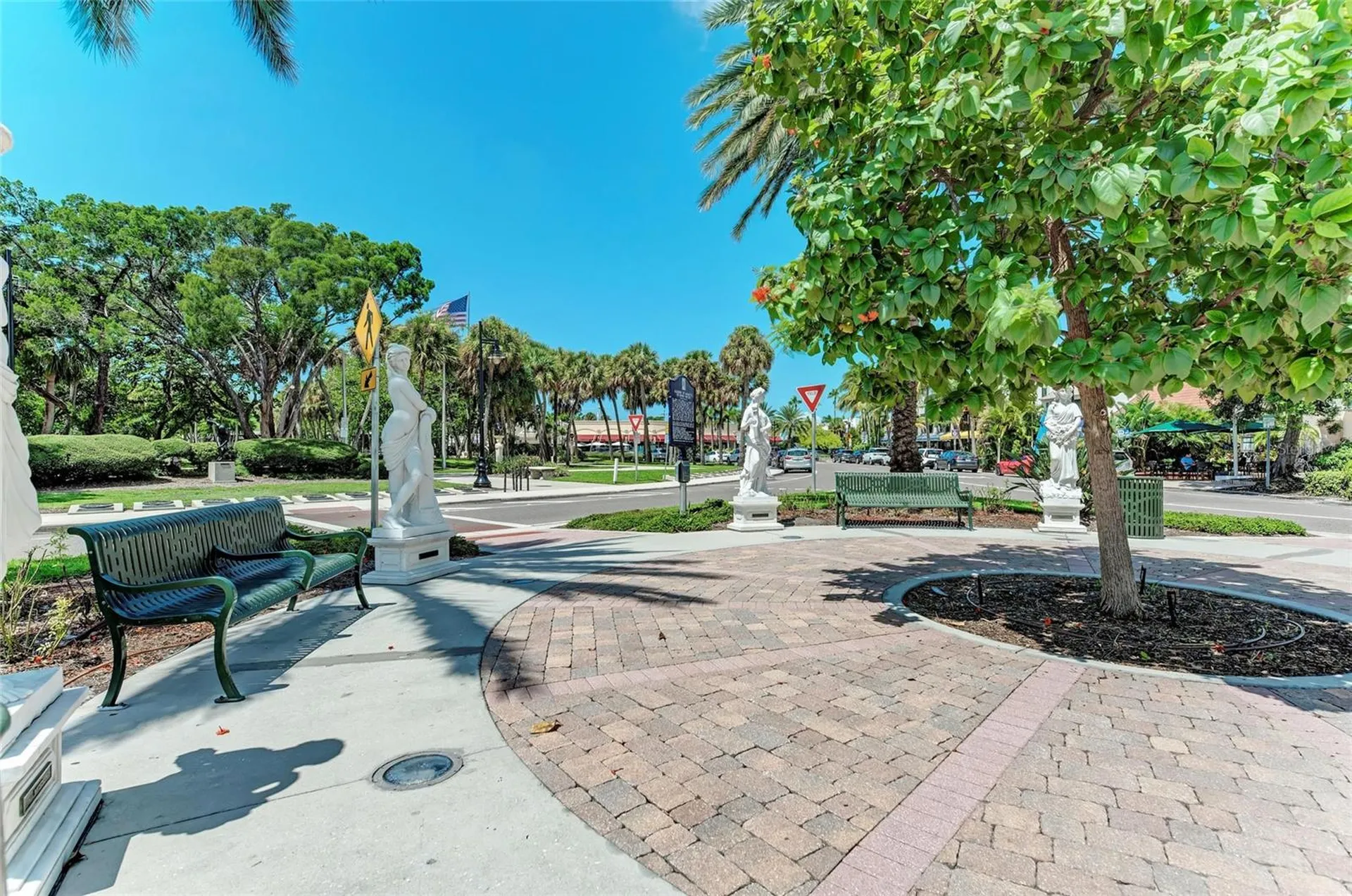 101 Benjamin Franklin Drive Sarasota FL 34236
