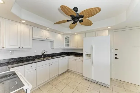 101 Benjamin Franklin Drive Sarasota FL 34236