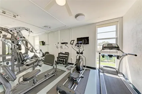 101 Benjamin Franklin Drive Sarasota FL 34236