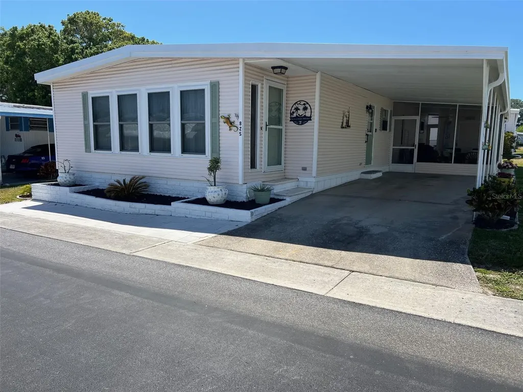 825 Coconut Palm Street Largo FL 33778