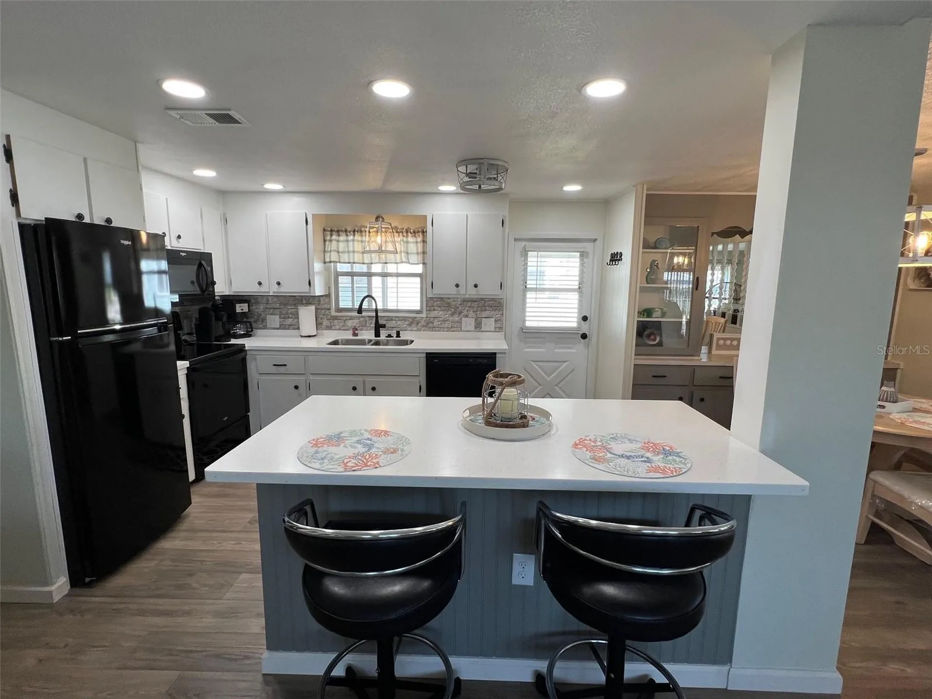825 Coconut Palm Street Largo FL 33778