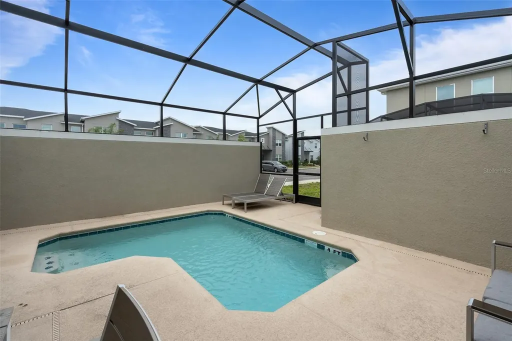 2400 Reading Trail Kissimmee FL 34746