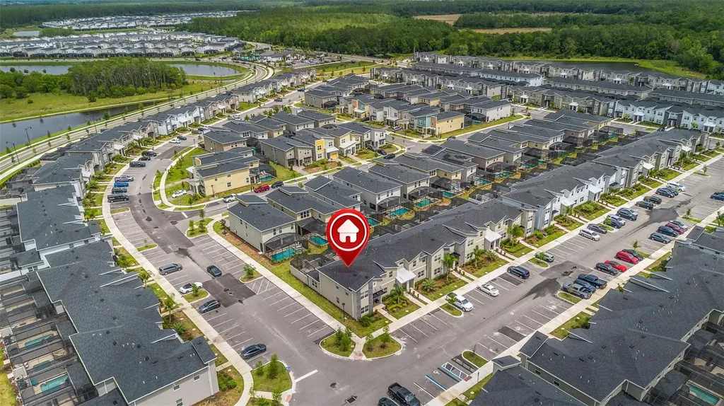 2400 Reading Trail Kissimmee FL 34746