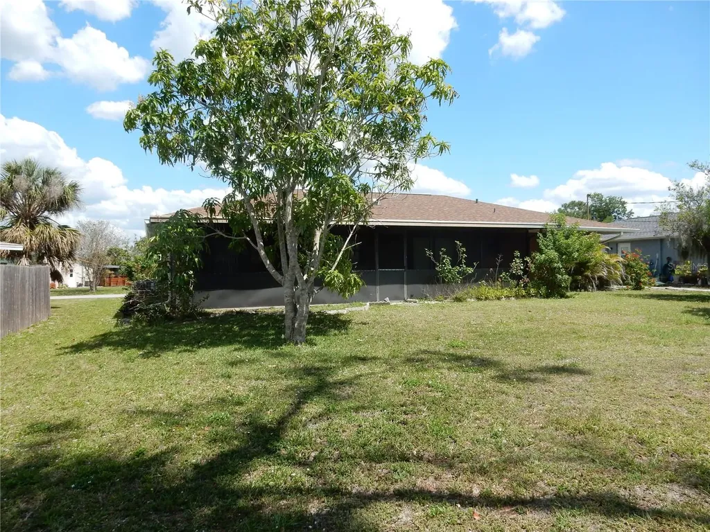 582 Reading Street NW Port Charlotte FL 33952