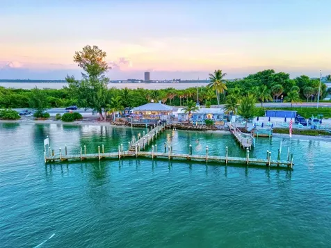 3540 Gulf Of Mexico Drive Longboat Key FL 34228