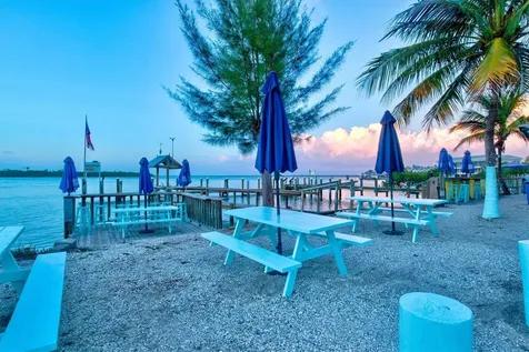 3540 Gulf Of Mexico Drive Longboat Key FL 34228