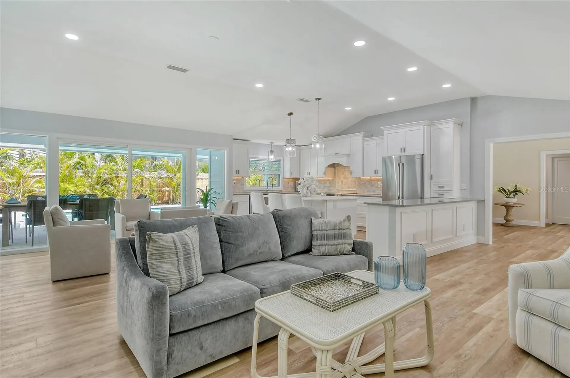 4852 Featherbed Lane Sarasota FL 34242