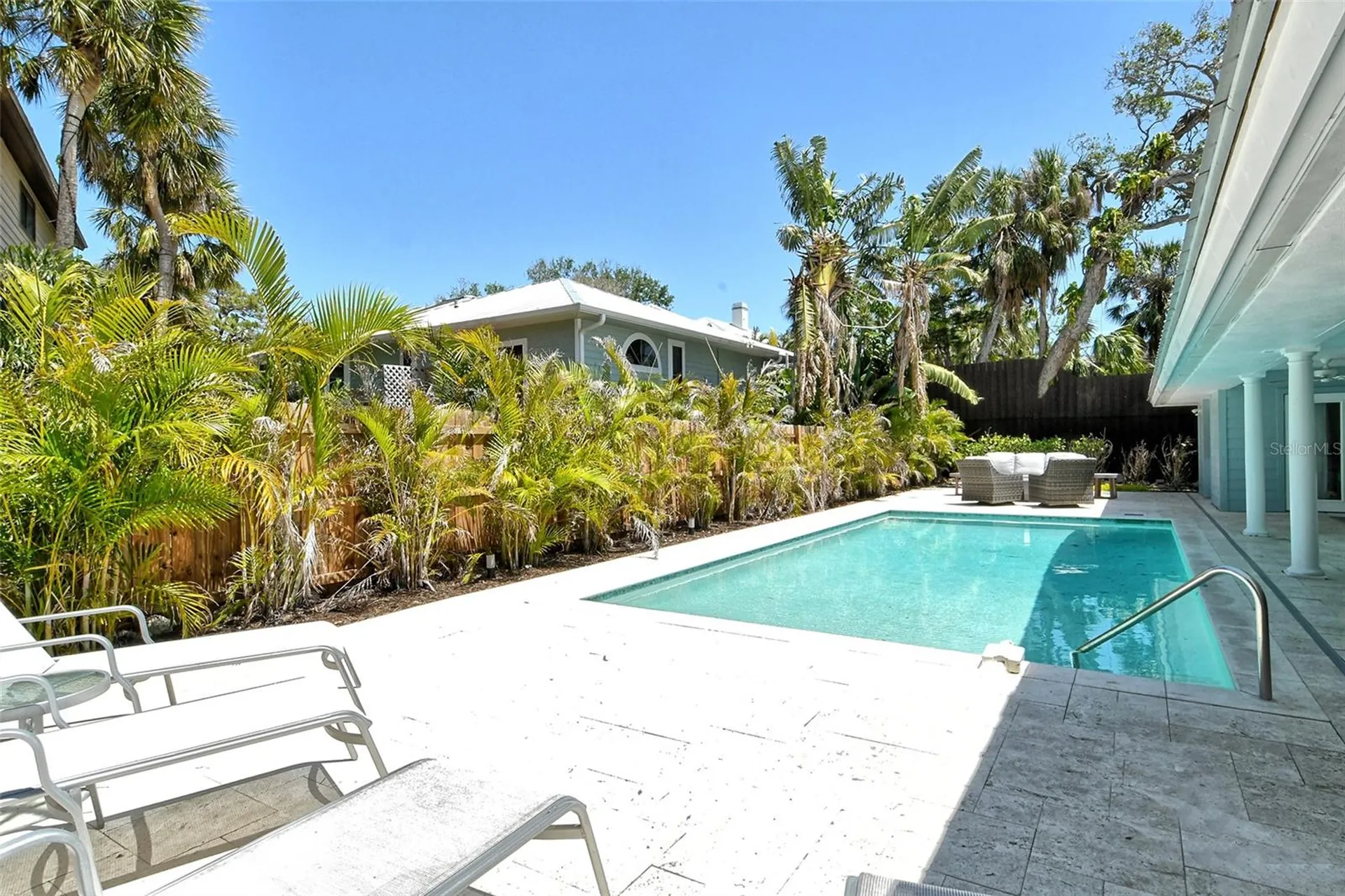 4852 Featherbed Lane Sarasota FL 34242
