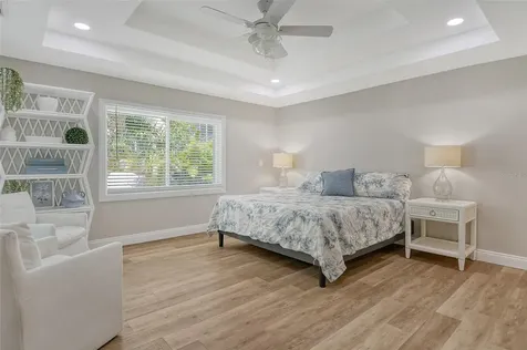 4852 Featherbed Lane Sarasota FL 34242