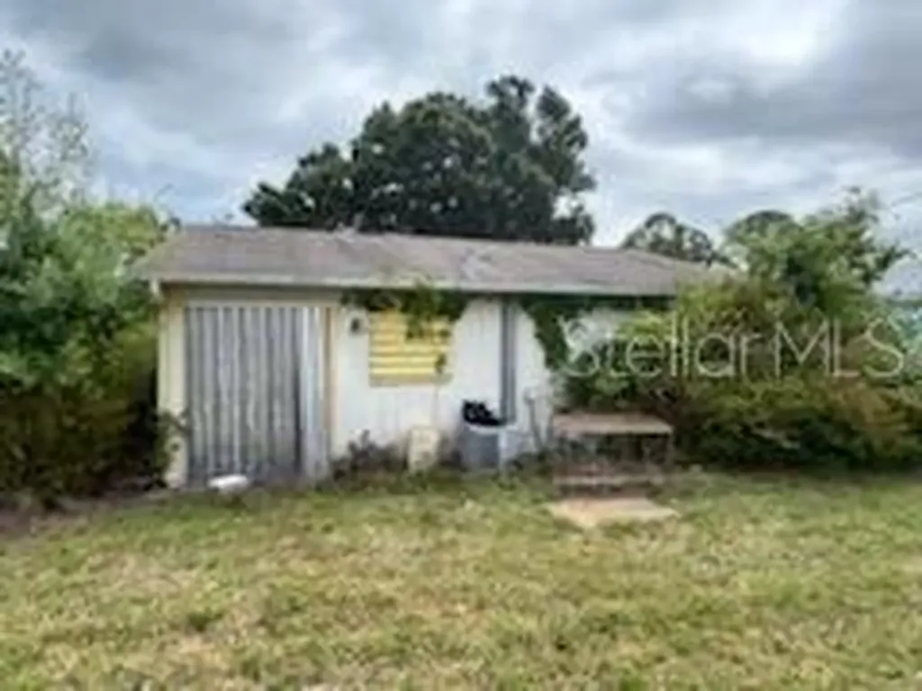 1215 11th Avenue SW Vero Beach FL 32962