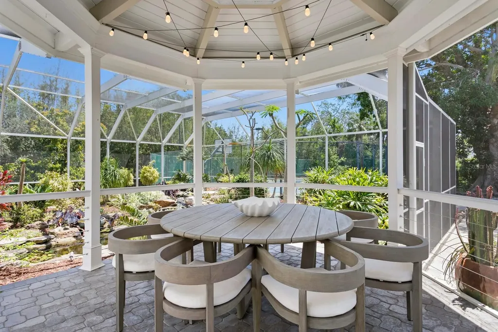 147 & 139 Edgewater Drive Dunedin FL 34698