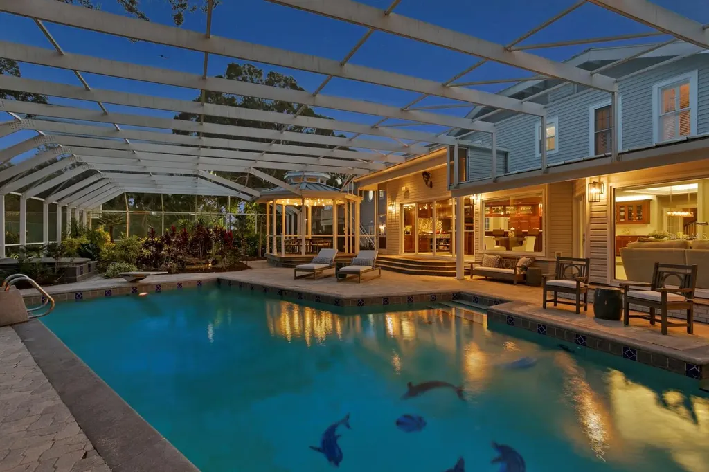 147 & 139 Edgewater Drive Dunedin FL 34698