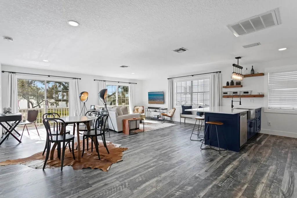 147 & 139 Edgewater Drive Dunedin FL 34698