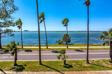 147 & 139 Edgewater Drive Dunedin FL 34698
