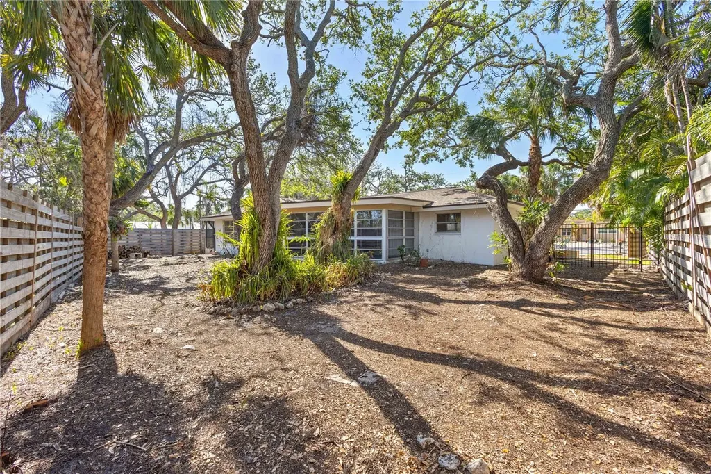 717 Treasure Boat Way Sarasota FL 34242