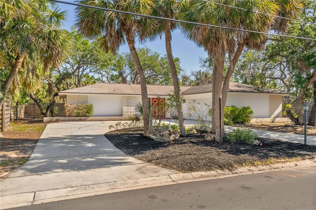 717 Treasure Boat Way Sarasota FL 34242