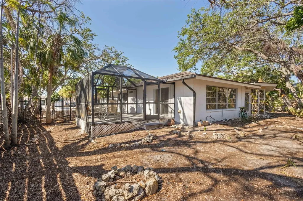 717 Treasure Boat Way Sarasota FL 34242