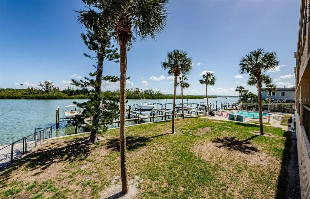 18201 Gulf Boulevard Redington Shores FL 33708