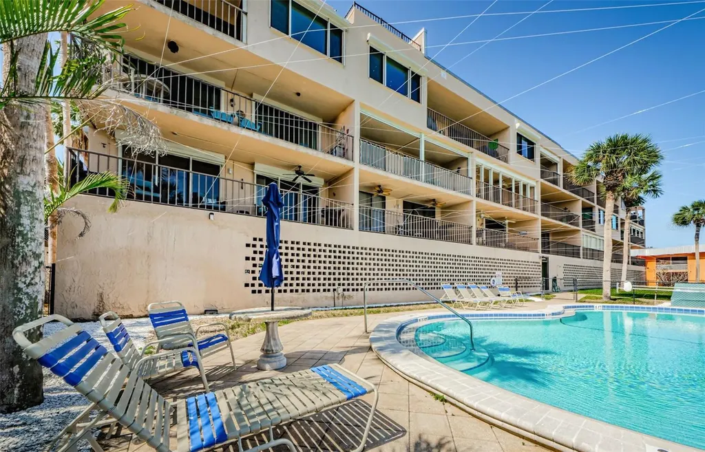 18201 Gulf Boulevard Redington Shores FL 33708