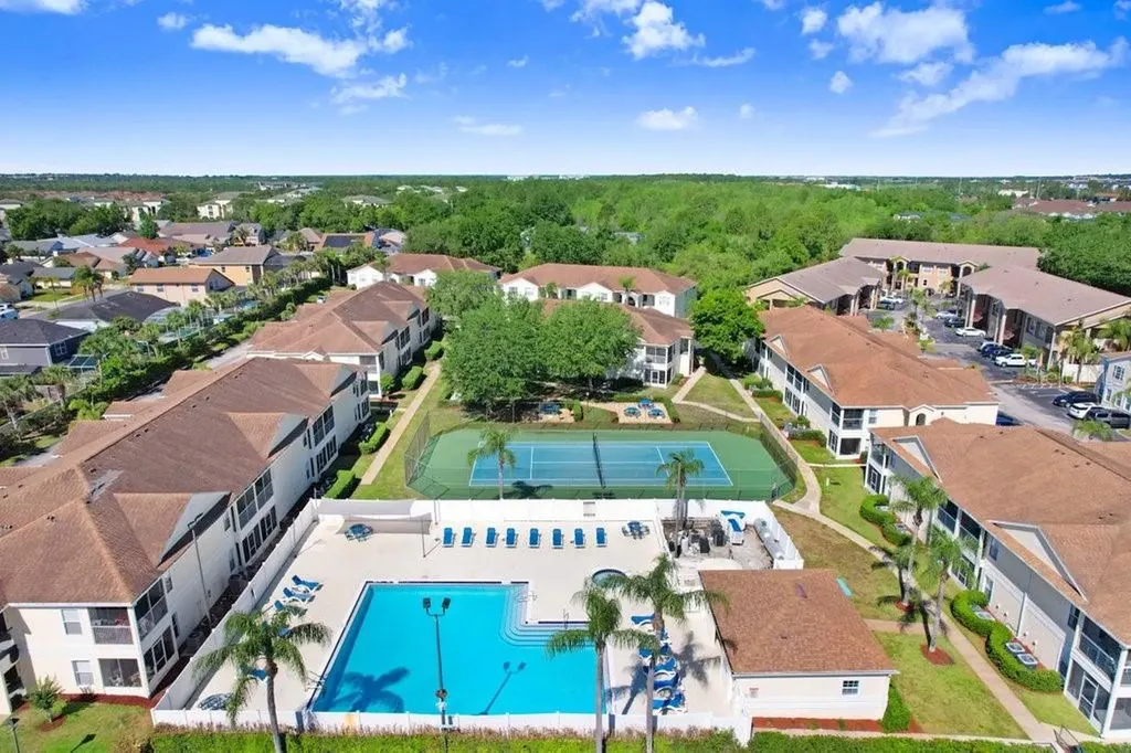 8838 Coral Palms Court Kissimmee FL 34747