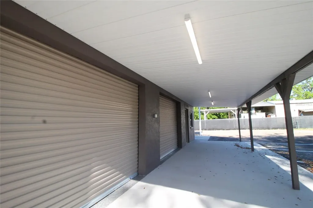 114 W Myers Boulevard Mascotte FL 34753