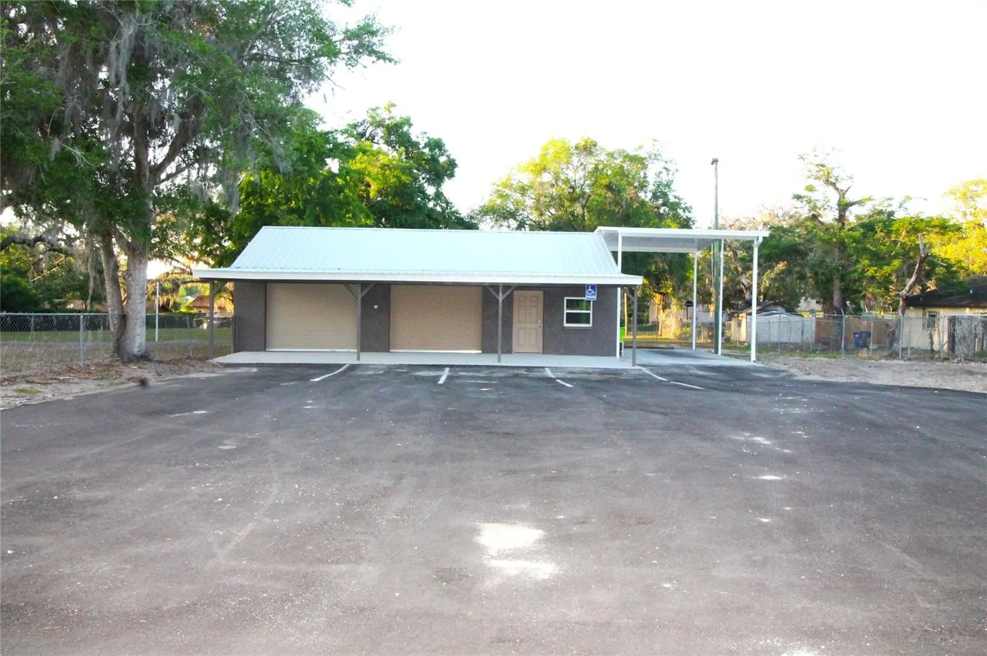 114 W Myers Boulevard Mascotte FL 34753