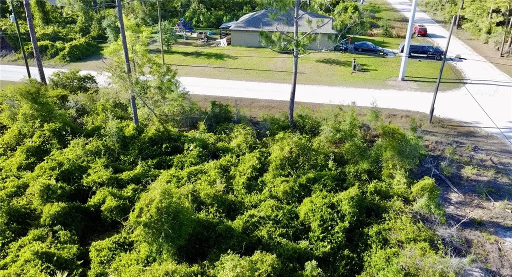 1190 9th Avenue Deland FL 32724
