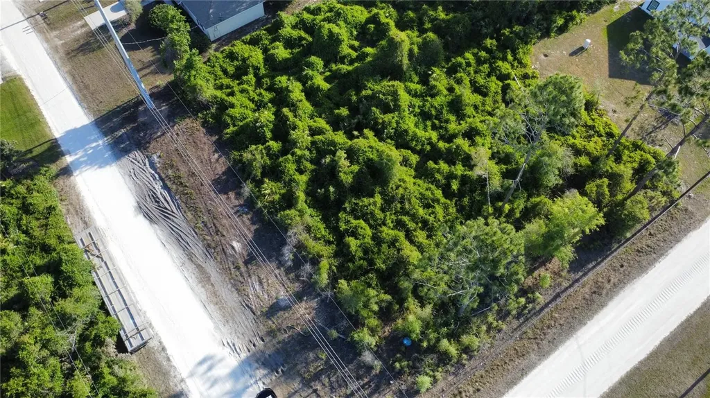 1190 9th Avenue Deland FL 32724