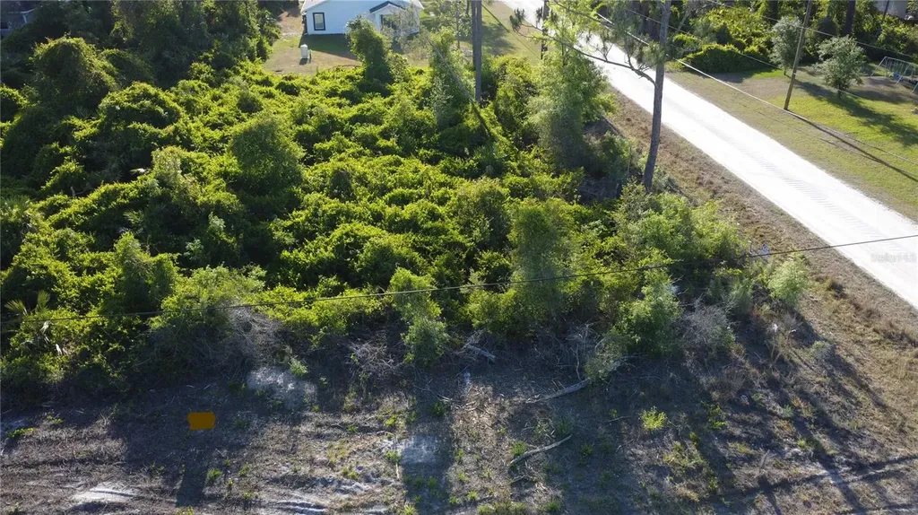 1190 9th Avenue Deland FL 32724