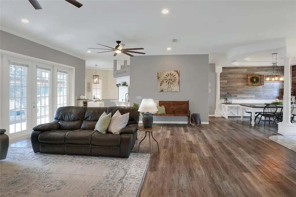 5810 Lake Victoria Drive Lakeland FL 33813