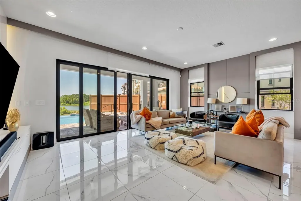 7613 Toscana Boulevard Orlando FL 32819