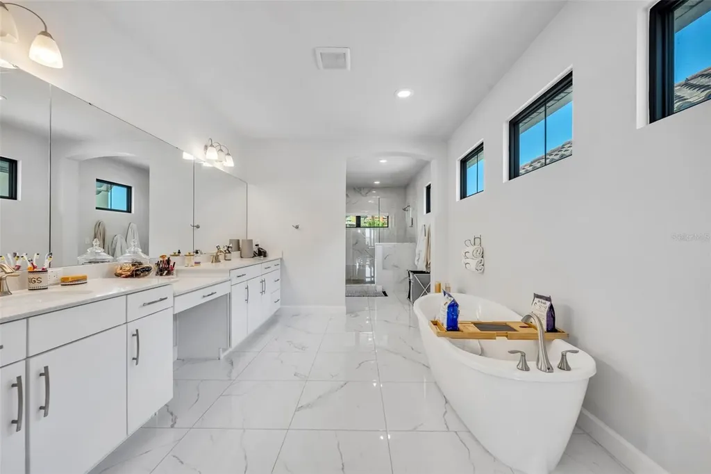 7613 Toscana Boulevard Orlando FL 32819