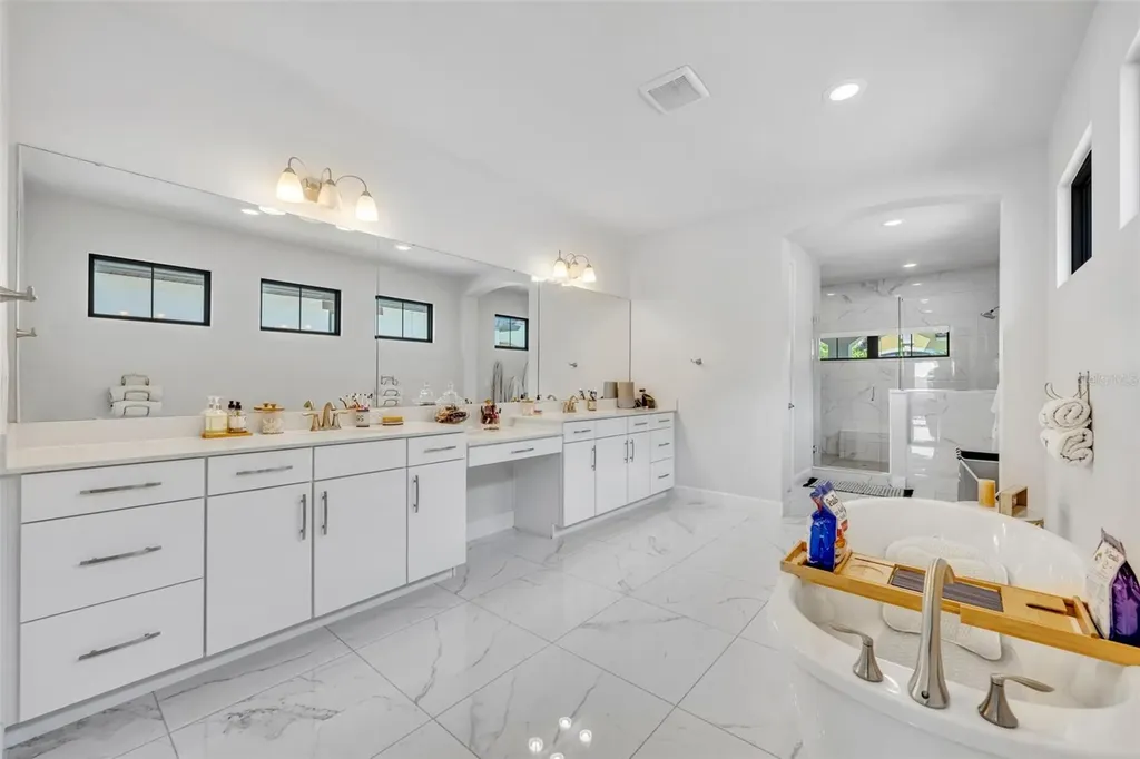 7613 Toscana Boulevard Orlando FL 32819