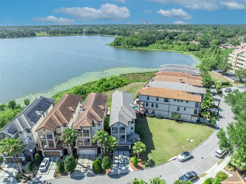 7613 Toscana Boulevard Orlando FL 32819