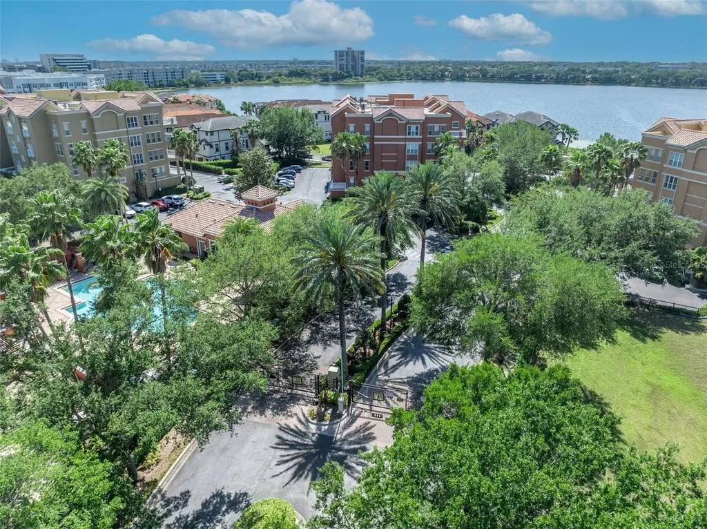 7613 Toscana Boulevard Orlando FL 32819