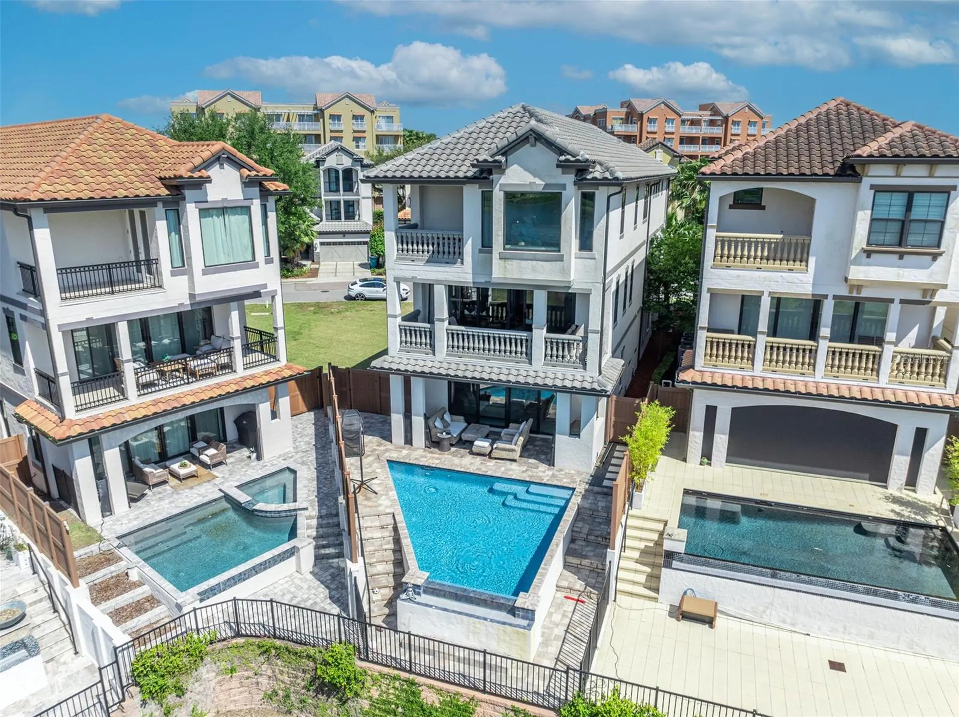 7613 Toscana Boulevard Orlando FL 32819